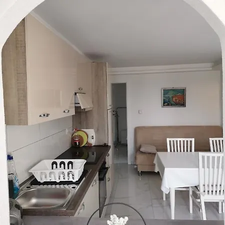 Apartman Apartma Kantina *