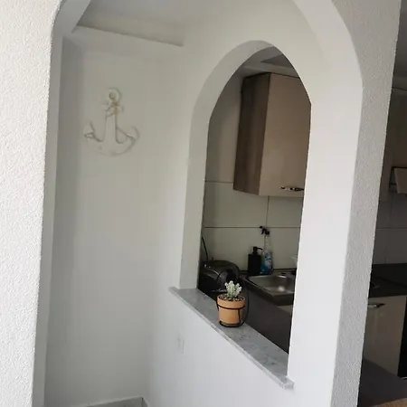 Apartma Kantina *