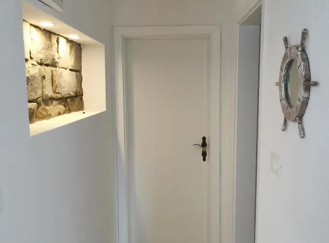 Apartma Kantina * 안카란