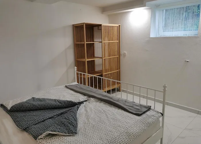 아파트 Apartma Kantina 안카란