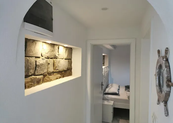 Apartma Kantina 아파트